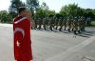 Vatandaşlar, Askerleri Alkışladı Övgü Dolu Sözler Yağdırdı