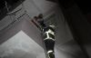 Yangında can pazarı: 1'i bebek 4 kişi dumandan etkilendi