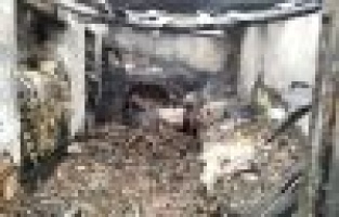 Yangında ev küle döndü