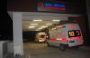 YANLIŞLIKLA KENDİNİ TÜFEKLE VURDU