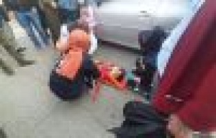 Yola fırlayan çocuğa otomobil çarptı