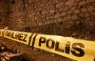 Yüksekten düşen kişi hayatını kaybetti