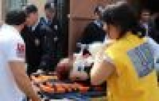 Yüksekten Düşen Suriyeli Ağır Yaralandı