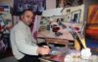 ZABIT KATİBİ HEYKEL TRAŞ VE RESSAM OLDU