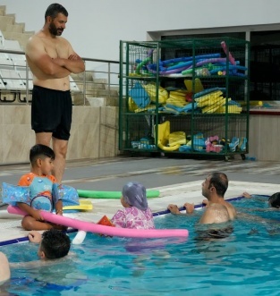 Adıyaman Üniversitesi’nden Ampute Bireylere Yüzme Kursu