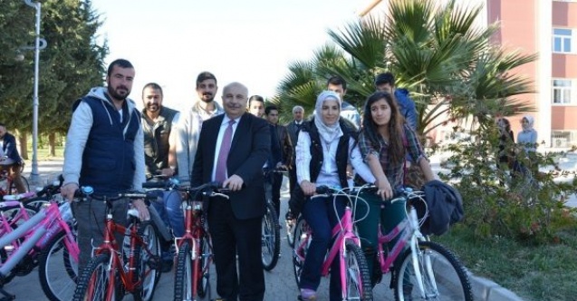 2017 yılında 3 bin 581 üniversite öğrencisi bisikletlerden faydalandı