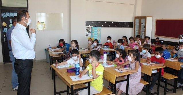 Kahta’da 33 bin öğrenci ders başı yaptı