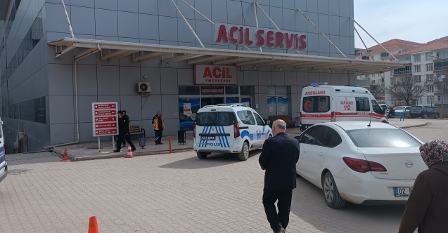 Tartıştığı kadını silahla omuzundan vurdu
