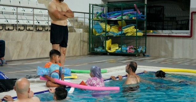 Adıyaman Üniversitesi’nden Ampute Bireylere Yüzme Kursu