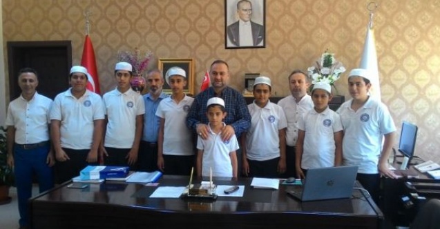 Adıyaman Müftüsü Taşçı hafızları tebrik etti