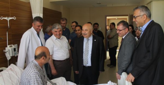 Adıyamanda İlk Defa Anjiografik Yöntemle Kalp Kapağı Onarımı Yapıldı