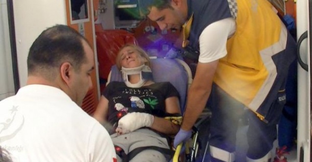 Adıyamanda otomobil takla attı 5 yaralı 