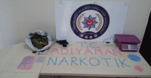Adıyamanda uyuşturucu hap ve esrar ele geçirildi