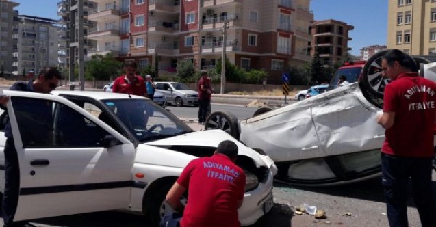 Adıyamanda zincirleme trafik kazası: 5 yaralı