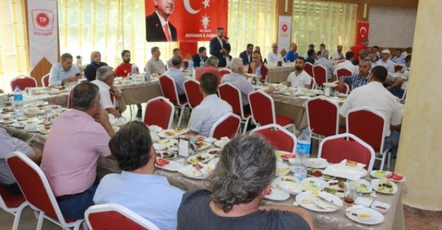 AK Parti milletvekilleri basın ile bir araya geldi