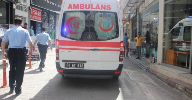 Alacak Verecek Kavgasında Tekme Tokat Dövüldü