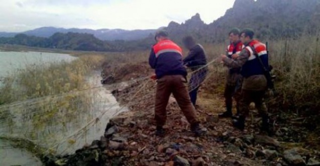 Av yasağında balık tutan şahıslar yakalandı