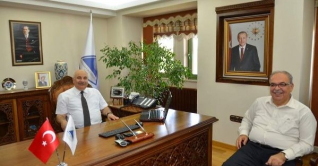 BELEDİYE BAŞKANI KUTLUDAN, REKTÖR GÖNÜLLÜYE ZİYARET