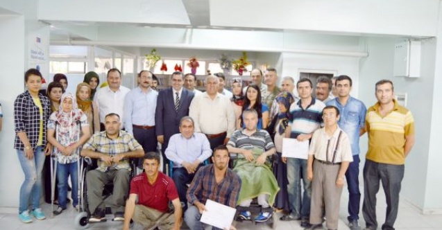 BESNİDE GİRİŞİMCİLİK KURSU SERTİFİKALARI DAĞITILDI