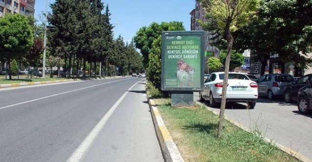 BİLBOARTLAR YÜKSEK BEDELLE İHALE EDİLDİ