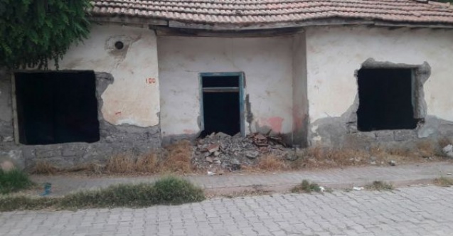 Bonzai kullanırken yakalandılar