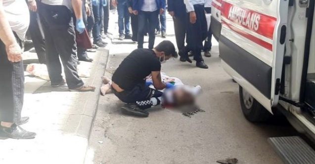 Cam silerken 4. kattan aşağıya düştü