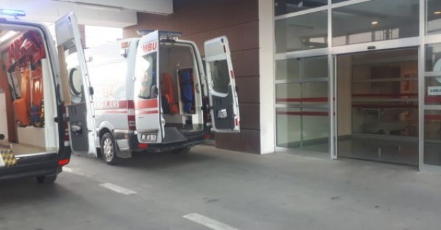 Çukura giren motosiklet devrildi: 1 Yaralı