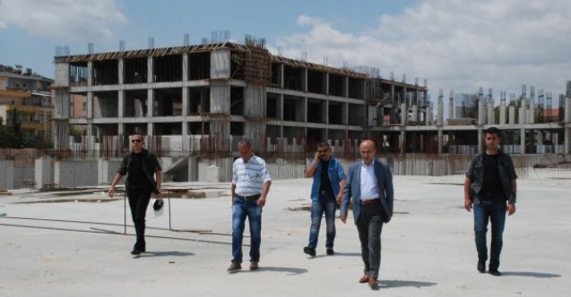 Dev Kompleks Yükseliyor