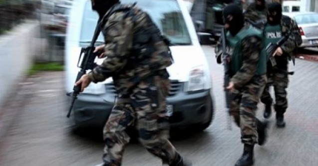 Haklarında hapis cezası bulunan iki şahıs yakalandı