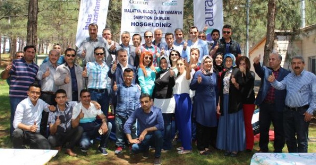 İhlas Pazarlama motivasyon toplantısı yapıldı