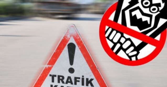 İki otomobil kafa kafaya çarpıştı: 1i Ağır, 2 Yaralı
