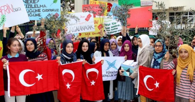 İmam Hatipli kız öğrenciler Askerlik Şubesinde