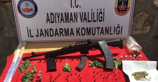 Jandarma silah ve uyuşturucu ele geçirdi