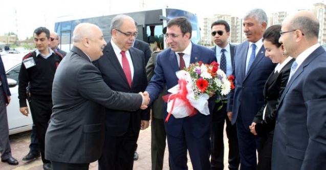 KALKINMA BAKANI YILMAZDAN, İŞ DÜNYASINA ÇÖZÜM SÜRECİ ÇAĞRISI