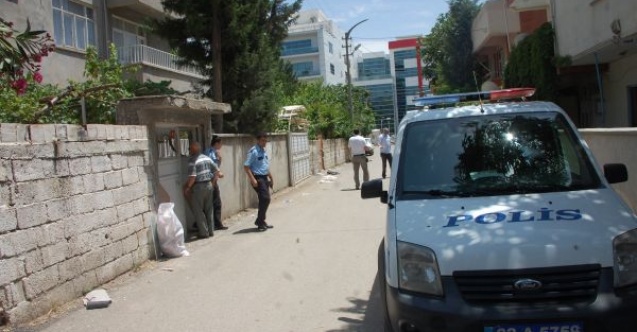 Kiracı Evin Bütün Camlarını Kırarak Evden Taşındı