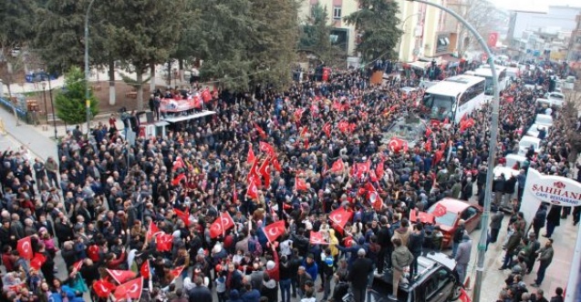 Mehmetçik binlerce vatandaş tarafından Afrine uğurlandı 
