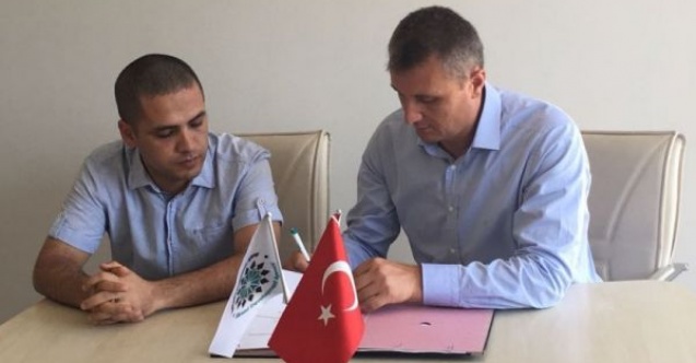 Milli Eğitim Müdürü Kızılkaya projelerin sözleşmesini imzaladı