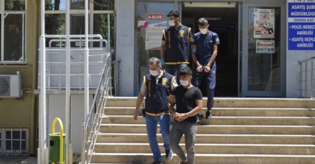 Motosiklet hırsızları yakalandı