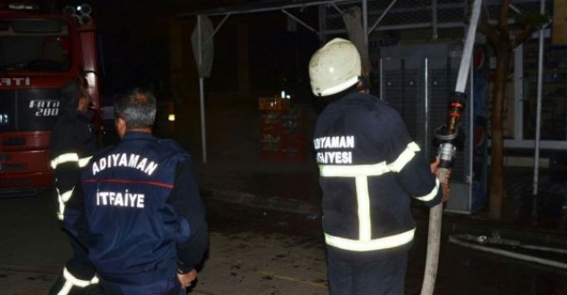 Öğrencilerin Kaldığı Binada Çıkan Yangın Korkuttu
