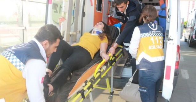 Öğretmenlerin bulunduğu otomobil dereye yuvarlandı: 5 yaralı