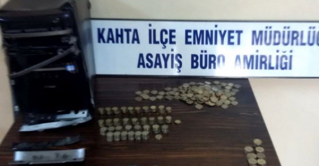 Okul kantininden hırsızlık yapan şahıslar tutuklandı