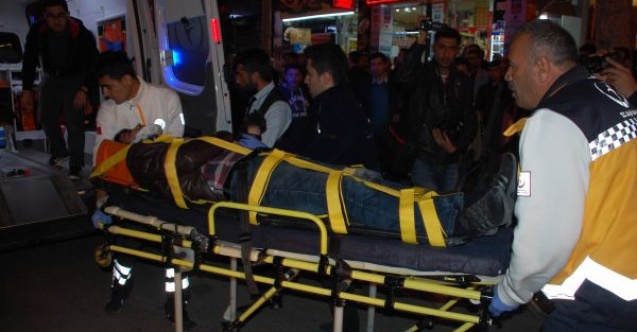 Otomobil İle Motosiklet Çarpıştı: 1 Yaralı