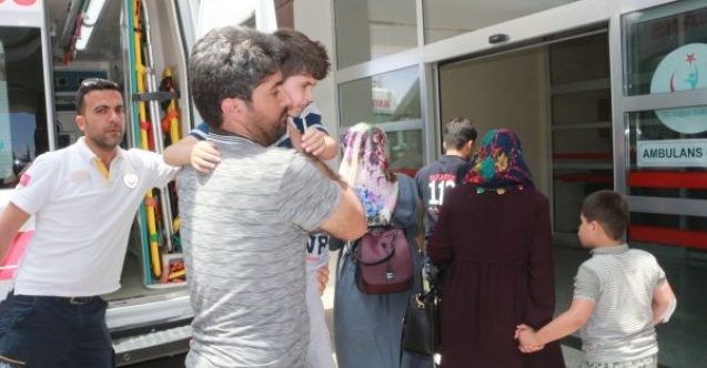 Otomobil mucurlu yolda takla attı: 5 yaralı