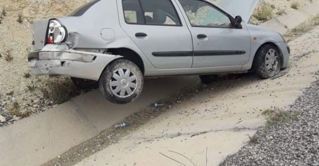 Otomobil şarampole yuvarlandı : 1 yaralı