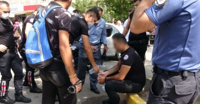 Polisler, kaçan şahısları yakalamak isterken ölümden döndü