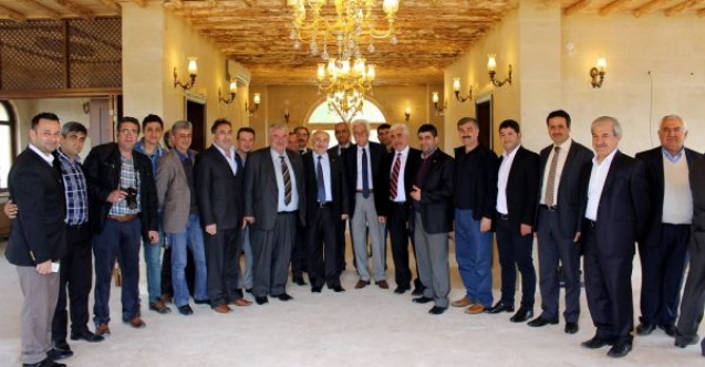 REKTÖR GÖNÜLLÜ MEDYA İLE BİR ARAYA GELDİ
