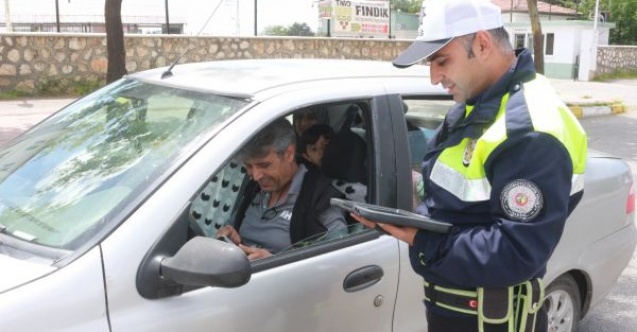 Şehir merkezinde trafik denetimleri sıklaştırıldı