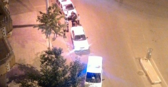 Sokak Ortasında Tekme ve Yumruklar Konuştu