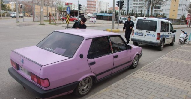 Şüpheli Otomobil Polisi Harekete Geçirdi