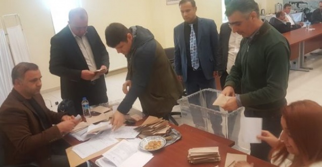 Ticaret Borsası meclis üyeliği seçimi gerçekleşti